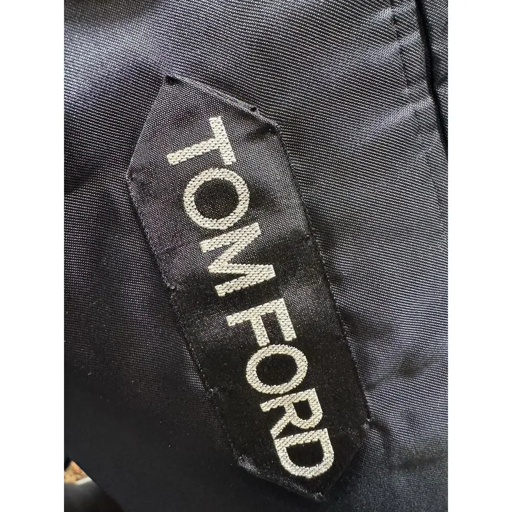 Tom Ford Fuschia Pink Velvet Shawl Lapel Collar Dinner Jacket Tuxedo 52 42R US